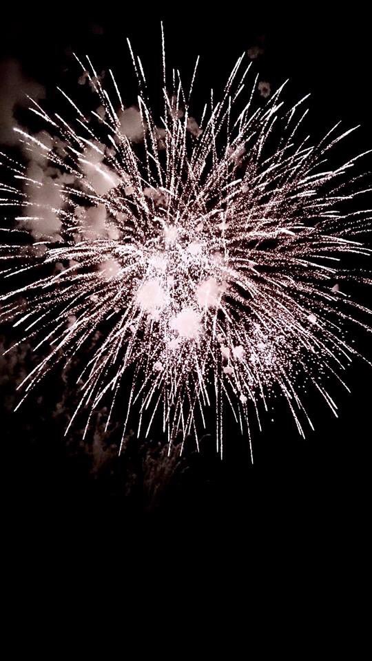 雄勝町大須 灯篭流しと花火